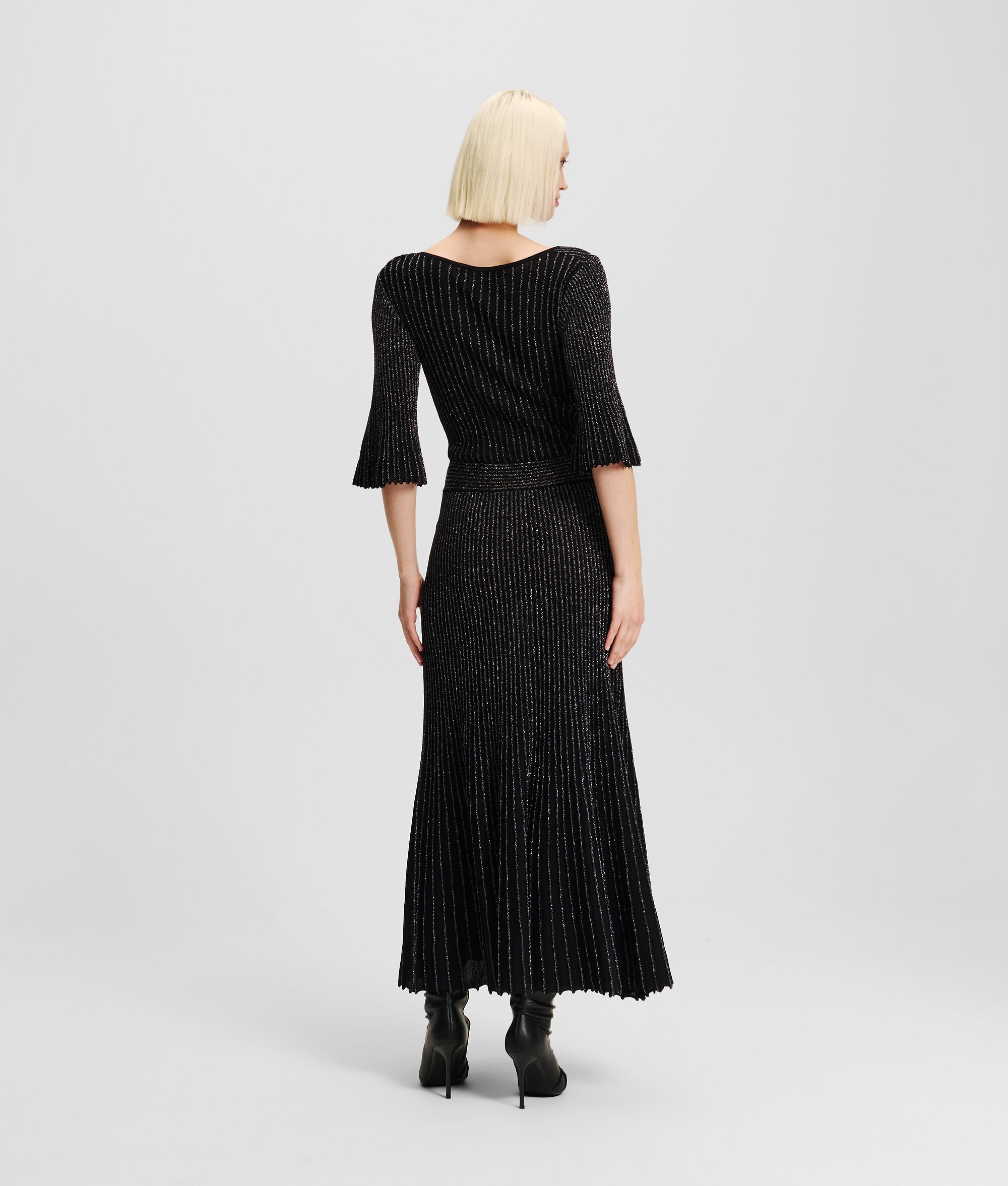 (image for) Seamless LUREX PLEATED KNIT DRESS